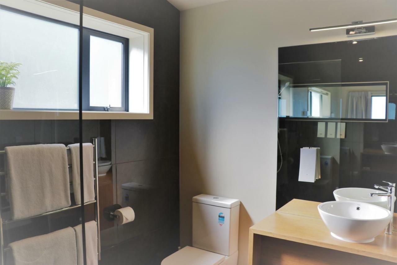 Chalets At Okurukuru New Plymouth Ngoại thất bức ảnh