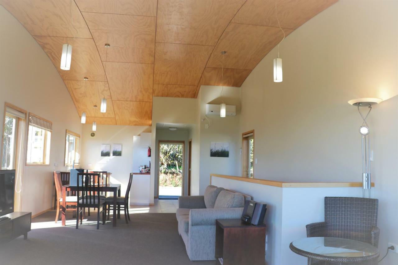 Chalets At Okurukuru New Plymouth Ngoại thất bức ảnh